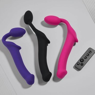 Безремінний страпон з вібрацією Strap-On-Me Vibrating Fuchsia M малиновий 15,2 см - основне фото