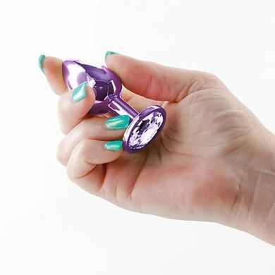 Металева анальна пробка NS Novelties Rear Assets Small фіолетова з прозорим каменем 7 см - основне фото